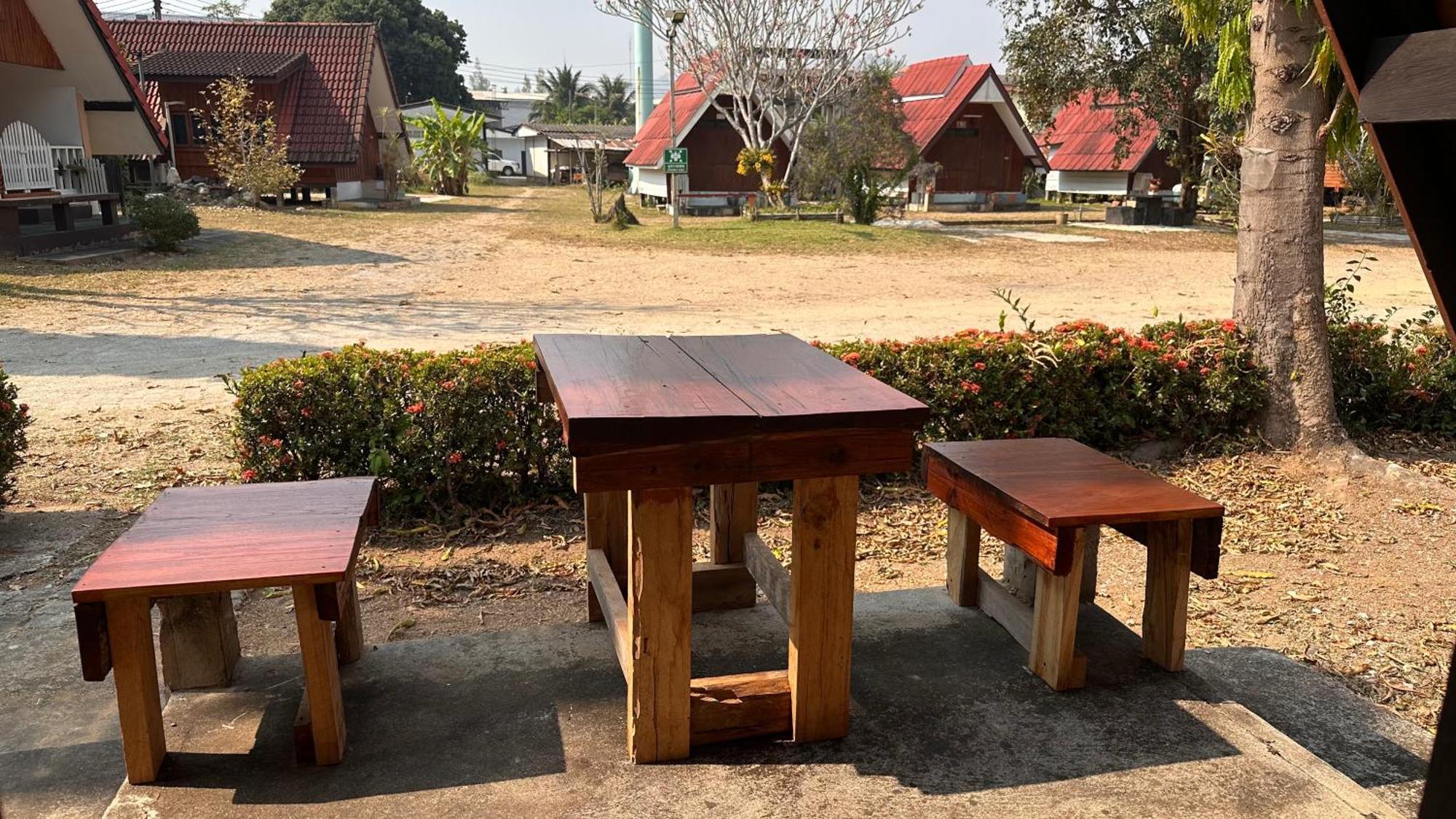 Mae Chaem Hotel And Resort Ngoại thất bức ảnh